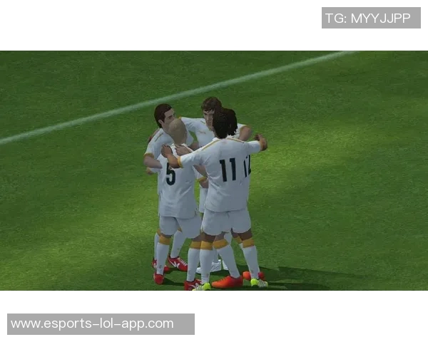 实况足球全球星破解版无限金币版本全新玩法震撼来袭体验极致足球激情